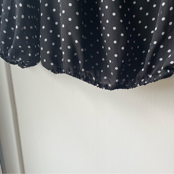 Vince Camuto balloon sleeve bubble Polkadot blouse - Picture 4 of 8